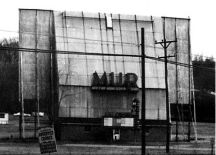 Look Back: Drive-ins steal the show